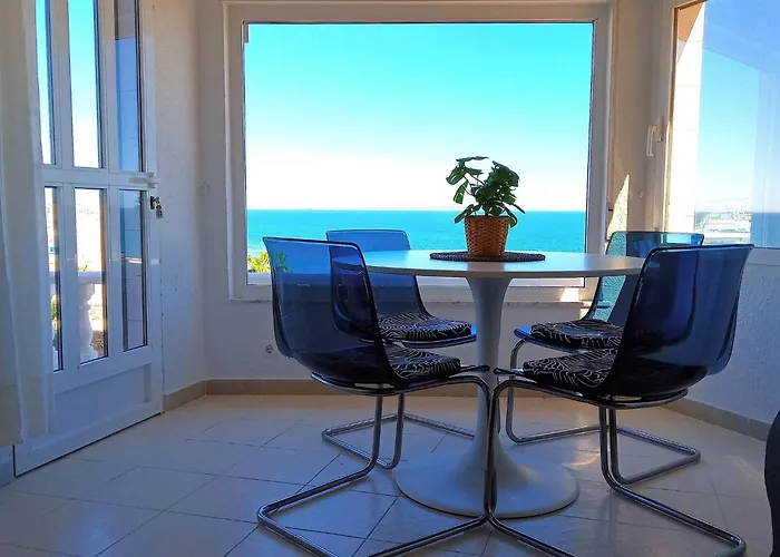 A Orillas Del Mar * Torrevieja