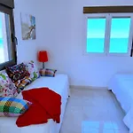 A Orillas Del Mar *