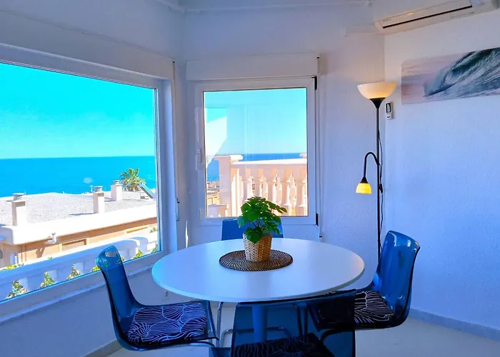 A Orillas Del Mar 度假居 *