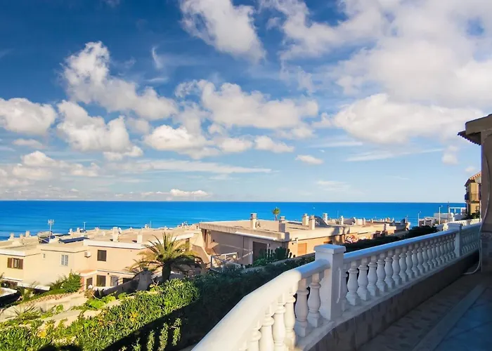 A Orillas Del Mar 托雷维耶哈